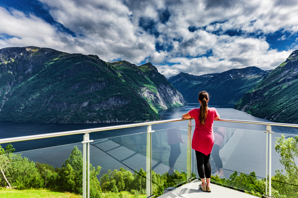 © by-studio - stock.adobe.com